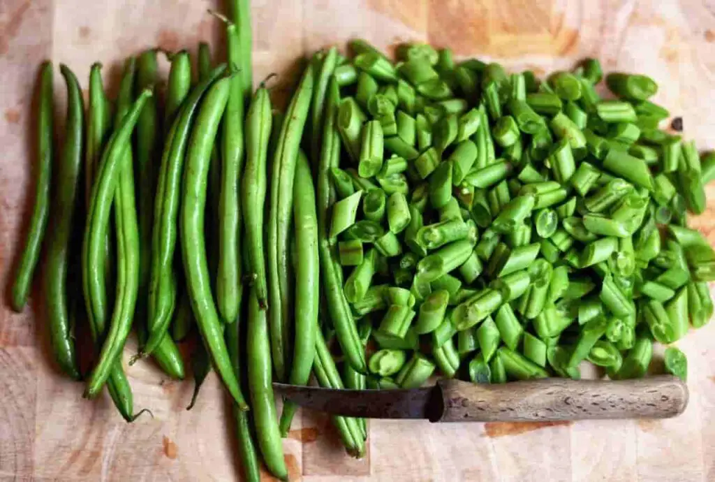 Can Rabbits Eat Green Beans? Complete Health Guide & Issues